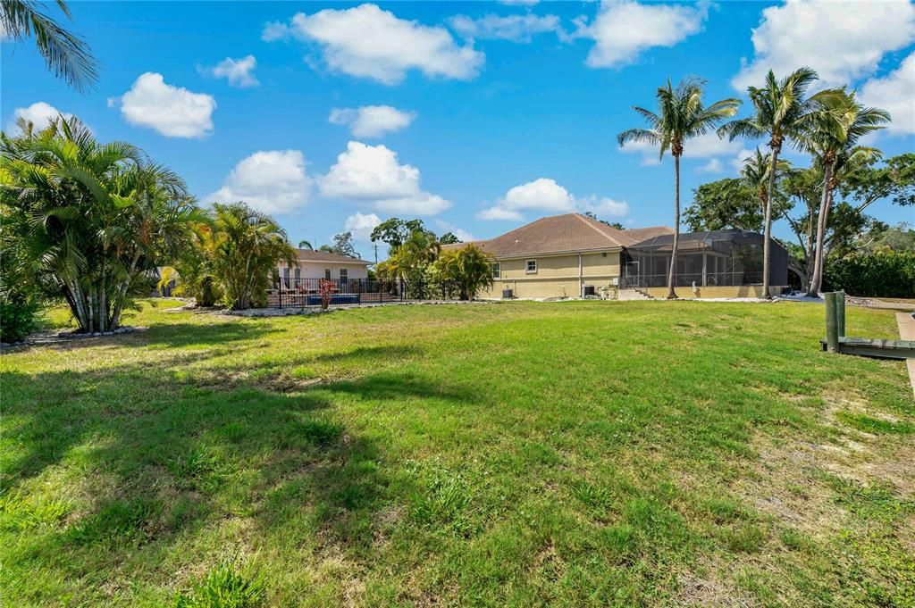 En Renta: $4,700 (2 camas, 2 baños, 1421 Pies cuadrados)