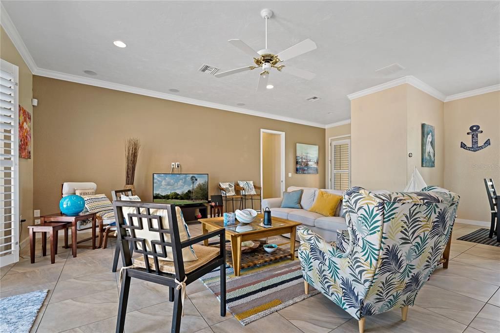 En Renta: $4,700 (2 camas, 2 baños, 1421 Pies cuadrados)