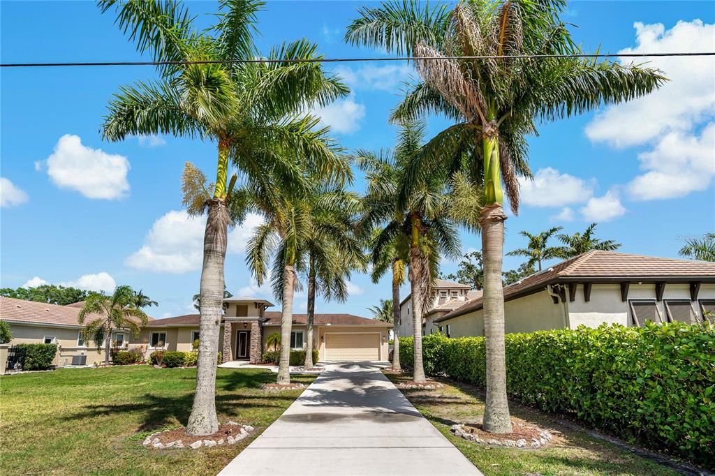 En Renta: $4,700 (2 camas, 2 baños, 1421 Pies cuadrados)