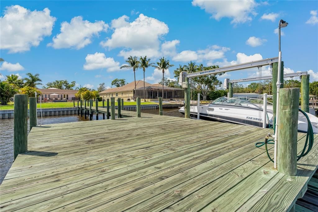 En Renta: $4,700 (2 camas, 2 baños, 1421 Pies cuadrados)