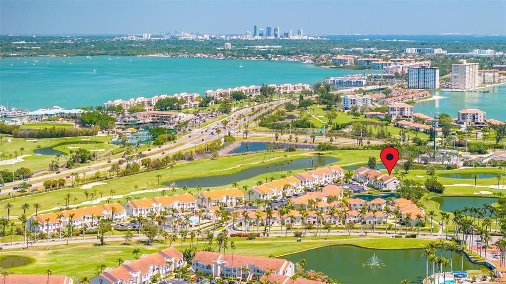 На продажу: $389,900 (2 спален, 2 ванн, 1145 Квадратных фут)