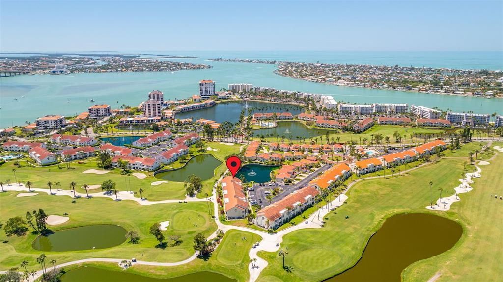 На продажу: $389,900 (2 спален, 2 ванн, 1145 Квадратных фут)