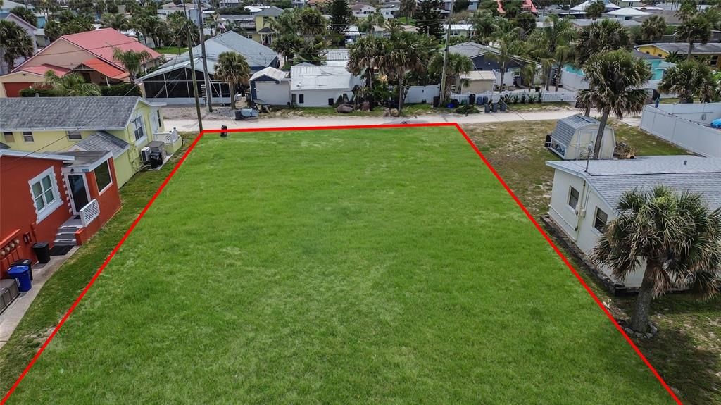 Recently Sold: $499,000 (0.15 acres)