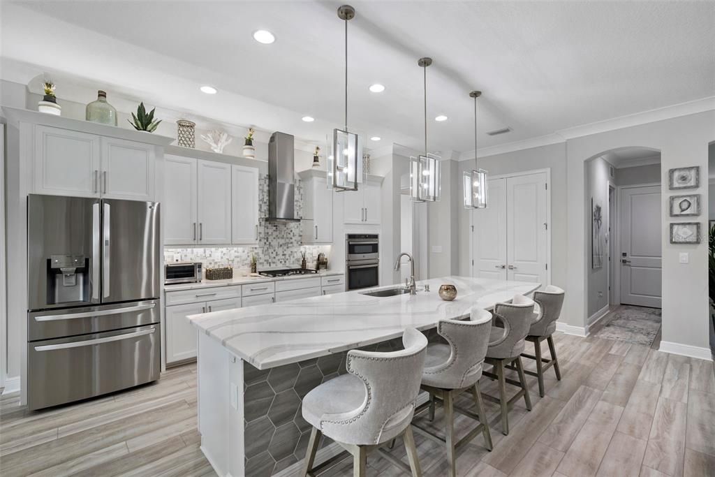 Active With Contract: $815,000 (5 beds, 3 baths, 3005 Square Feet)