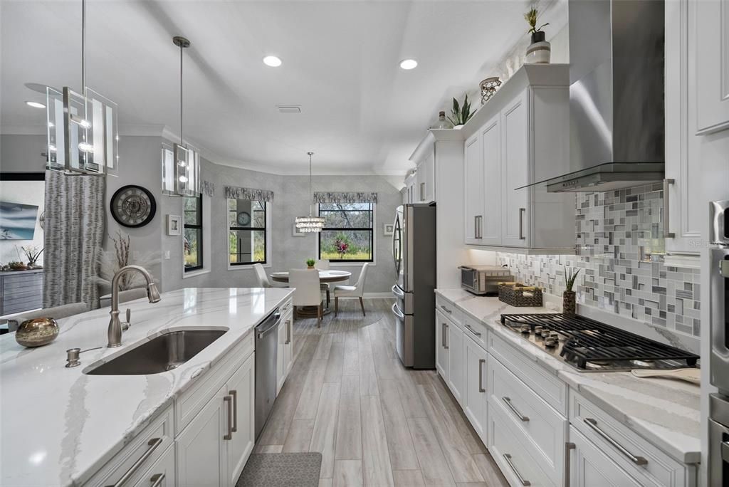 Active With Contract: $815,000 (5 beds, 3 baths, 3005 Square Feet)