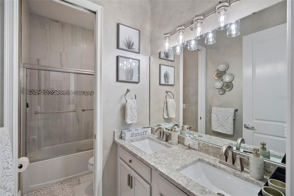 Active With Contract: $815,000 (5 beds, 3 baths, 3005 Square Feet)