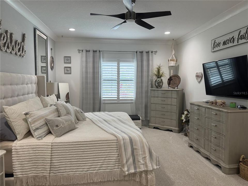 Active With Contract: $815,000 (5 beds, 3 baths, 3005 Square Feet)