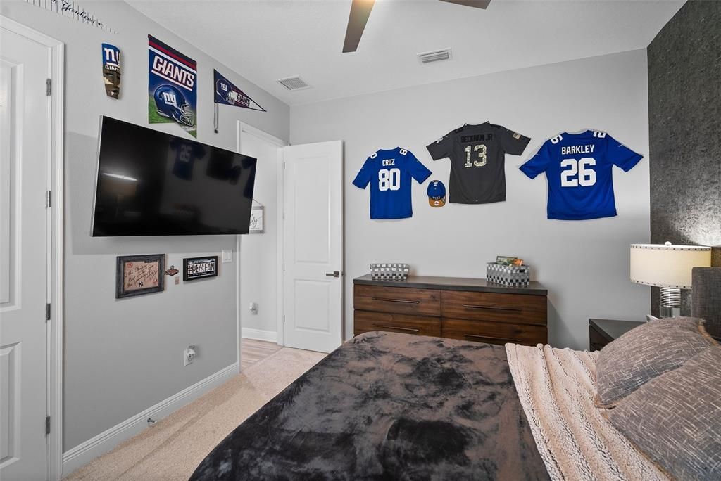 Active With Contract: $815,000 (5 beds, 3 baths, 3005 Square Feet)