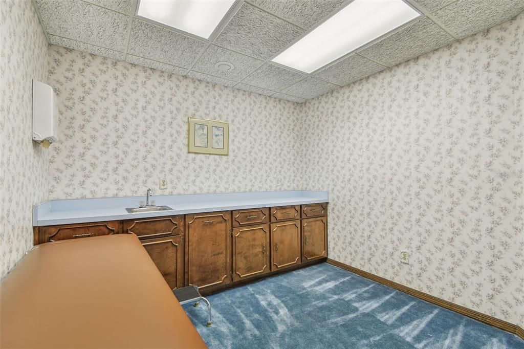 На продажу: $269,000 (0 спален, 0 ванн, 1460 Квадратных фут)