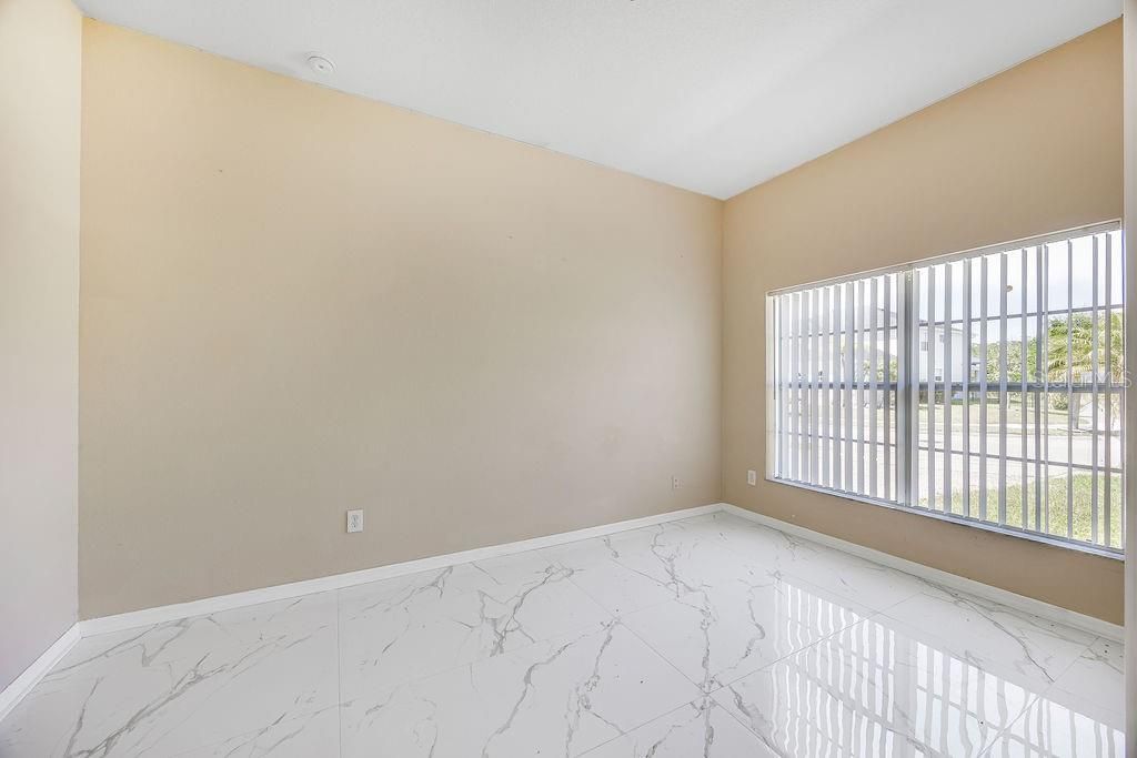 待售: $570,000 (4 贝兹, 3 浴室, 3499 平方英尺)