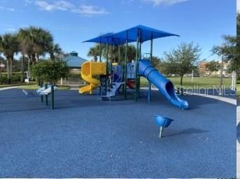 待售: $570,000 (4 贝兹, 3 浴室, 3499 平方英尺)