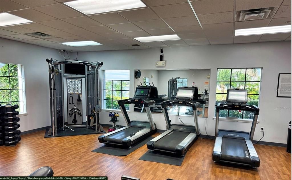 待售: $570,000 (4 贝兹, 3 浴室, 3499 平方英尺)