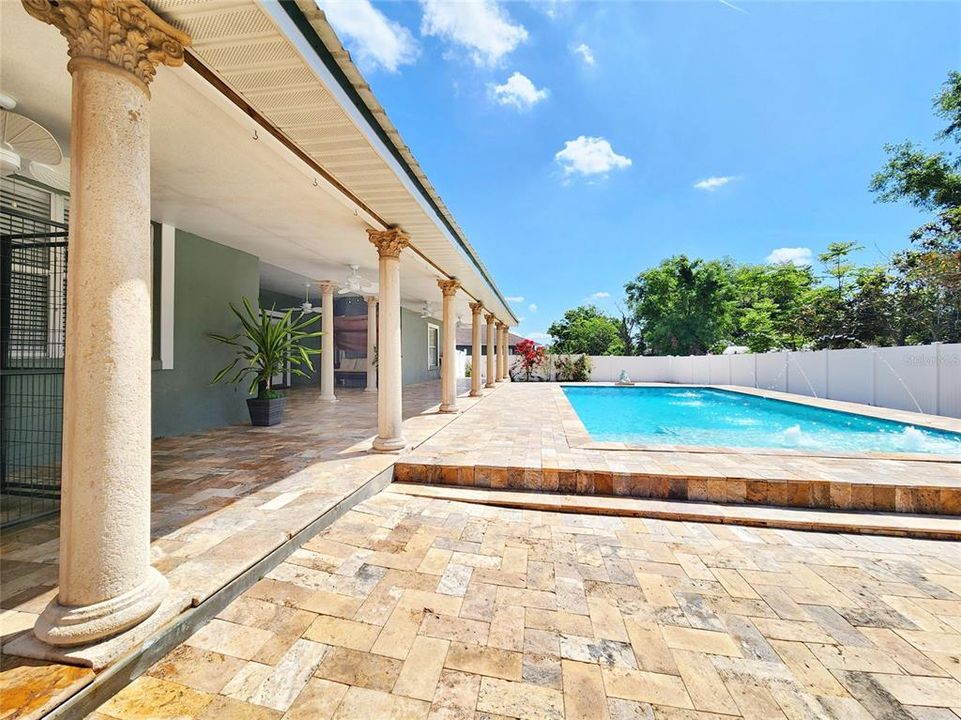 For Sale: $540,000 (4 beds, 3 baths, 2406 Square Feet)