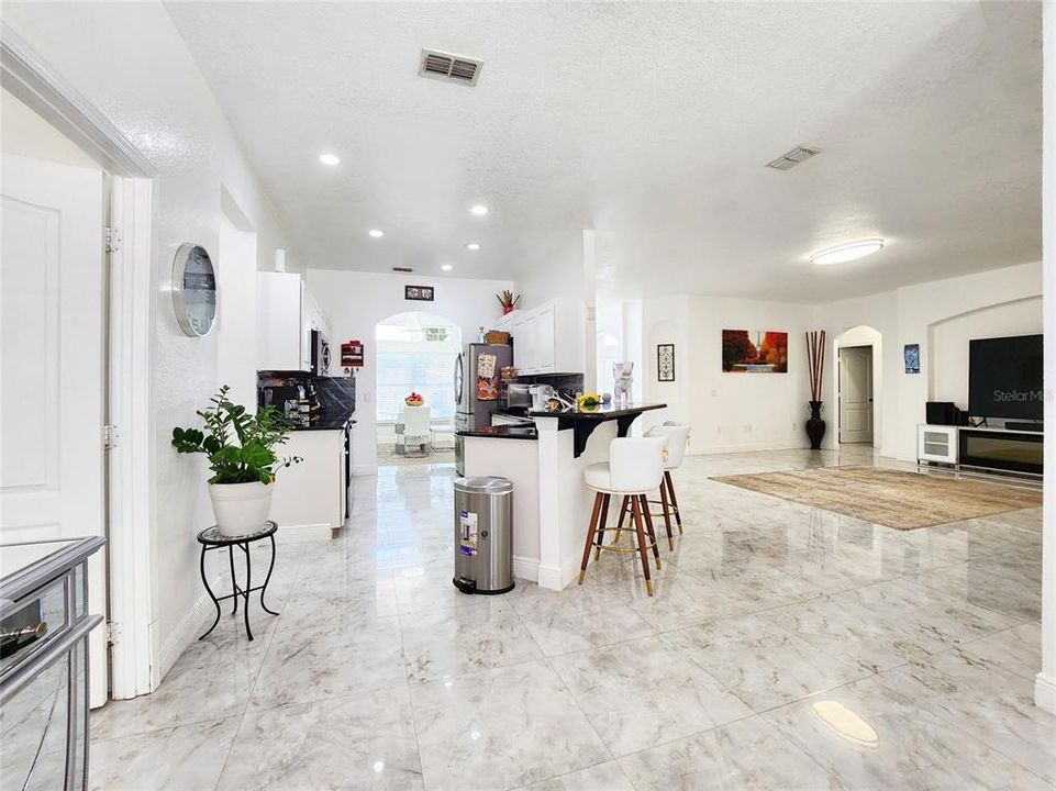 For Sale: $540,000 (4 beds, 3 baths, 2406 Square Feet)