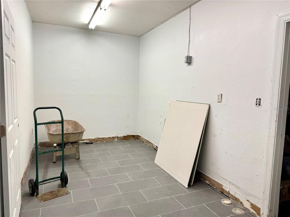 待售: $1,099,000 (0 贝兹, 0 浴室, 1756 平方英尺)