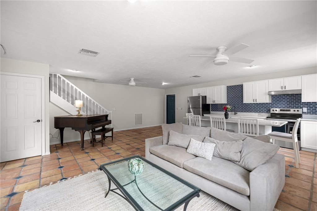 For Sale: $549,000 (4 beds, 3 baths, 2705 Square Feet)