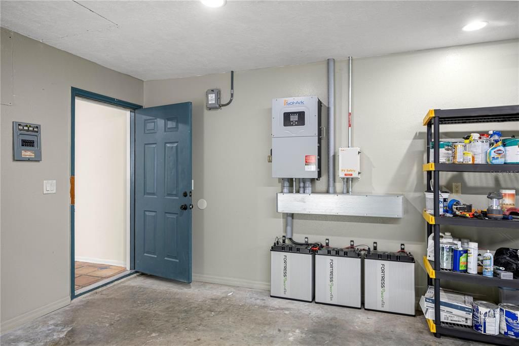 For Sale: $549,000 (4 beds, 3 baths, 2705 Square Feet)