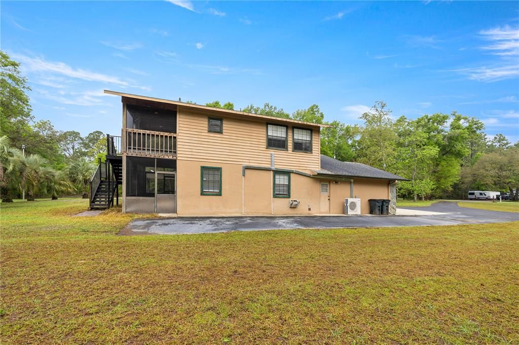 For Sale: $549,000 (4 beds, 3 baths, 2705 Square Feet)