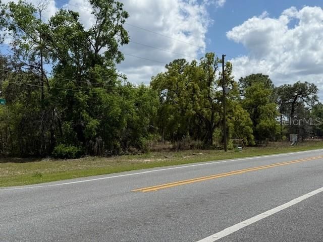 En Venta: $111,000 (1.51 acres)