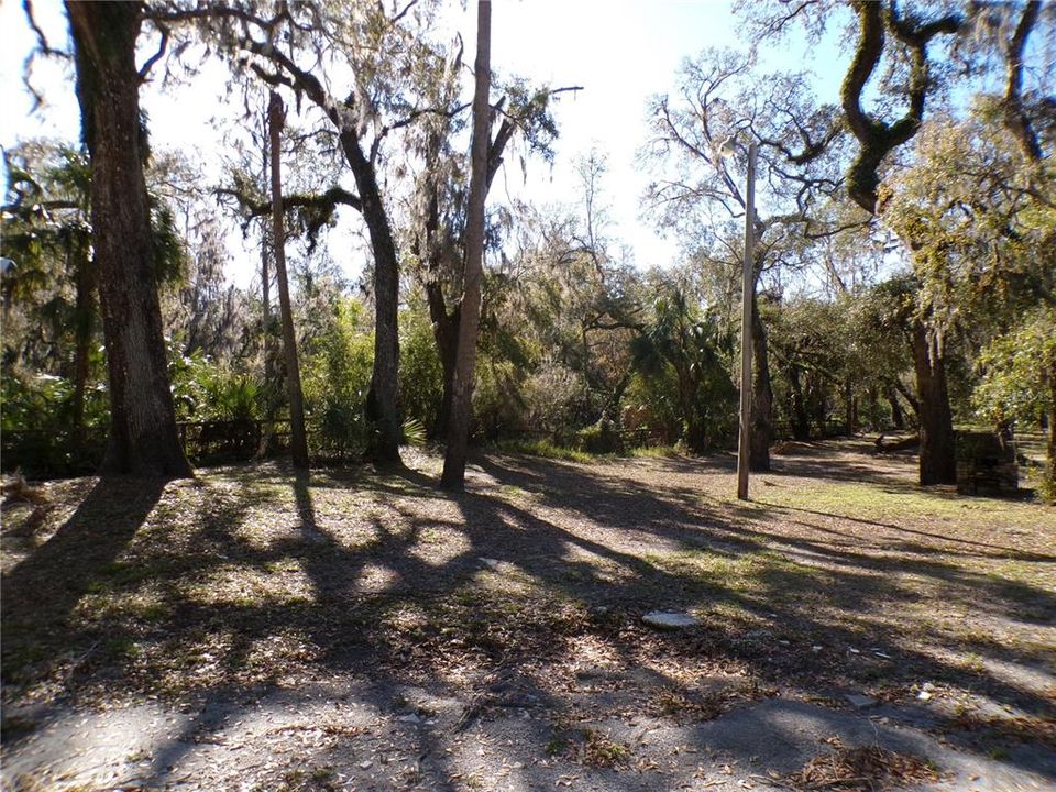 For Sale: $174,900 (2 beds, 2 baths, 1378 Square Feet)