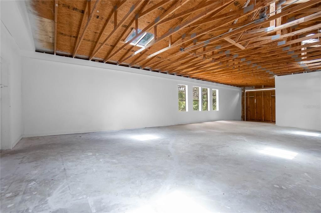 待售: $375,000 (0 贝兹, 0 浴室, 4010 平方英尺)