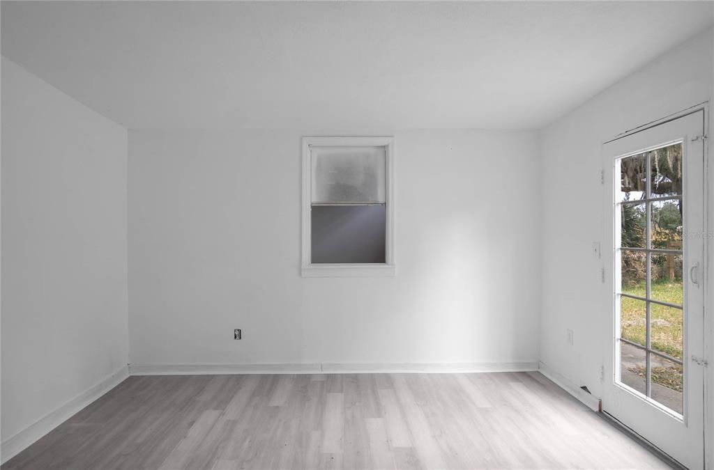 待售: $375,000 (0 贝兹, 0 浴室, 4010 平方英尺)