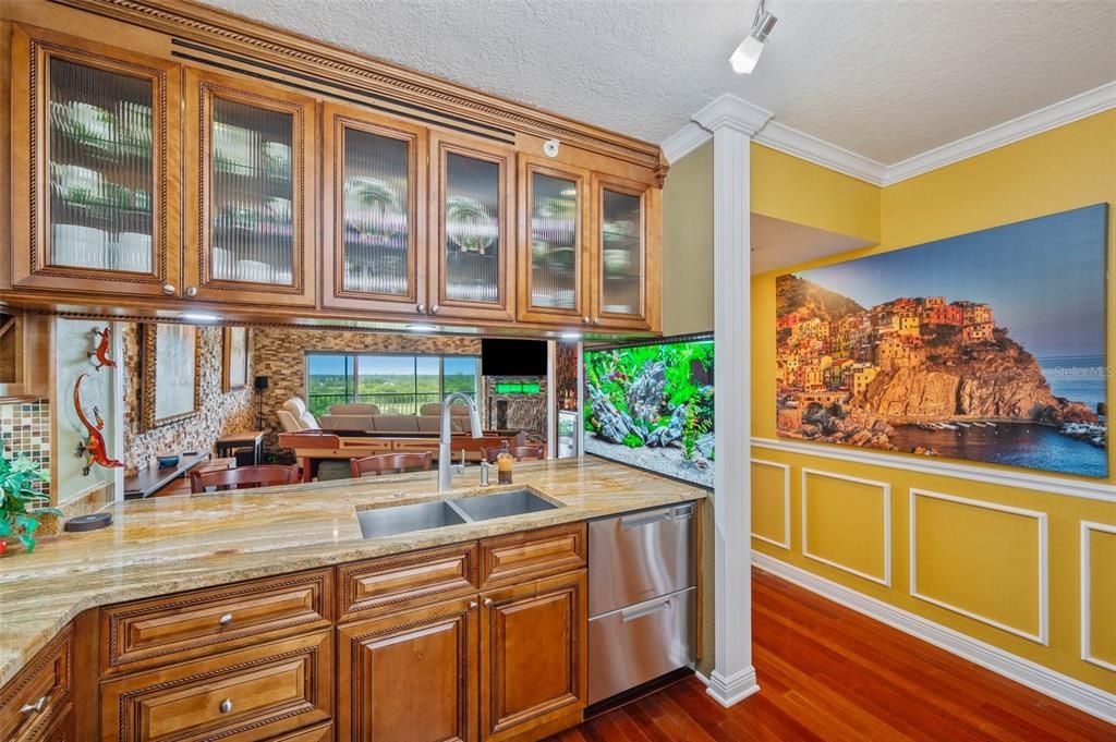 For Sale: $574,990 (3 beds, 2 baths, 1576 Square Feet)