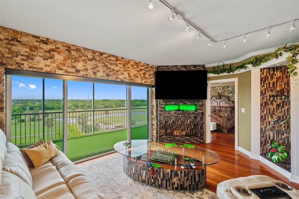 For Sale: $574,990 (3 beds, 2 baths, 1576 Square Feet)