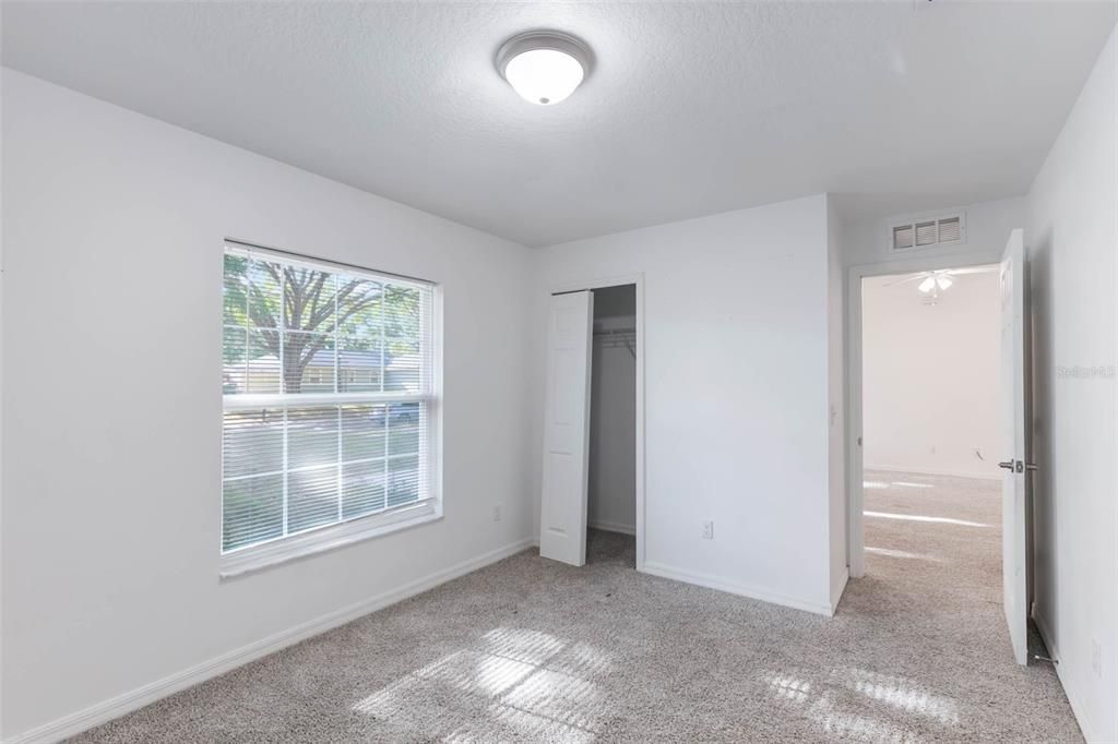 Activo con contrato: $300,000 (4 camas, 2 baños, 1536 Pies cuadrados)