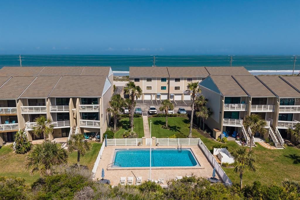 Active With Contract: $469,000 (3 beds, 4 baths, 1500 Square Feet)