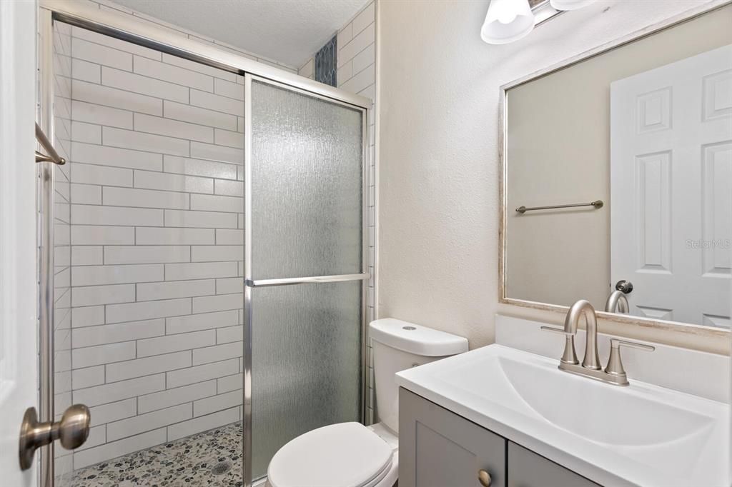Active With Contract: $469,000 (3 beds, 4 baths, 1500 Square Feet)