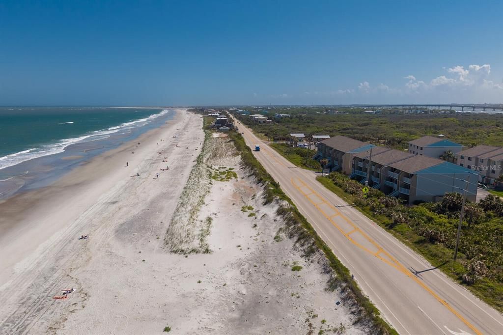 Active With Contract: $469,000 (3 beds, 4 baths, 1500 Square Feet)