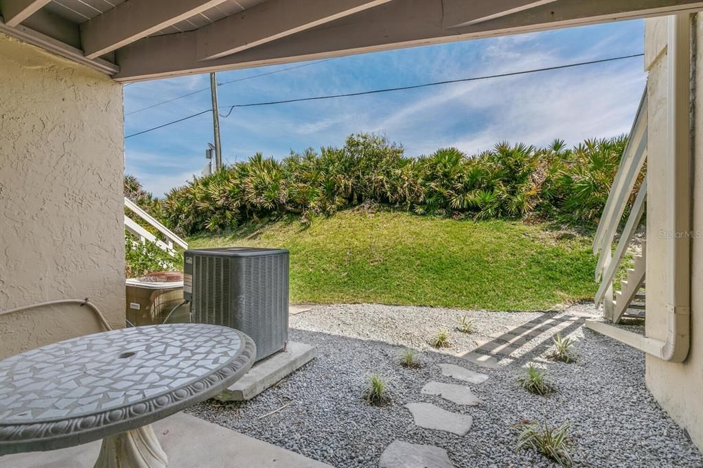 Active With Contract: $469,000 (3 beds, 4 baths, 1500 Square Feet)