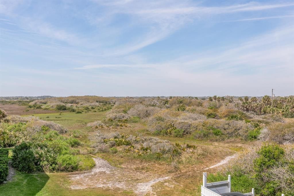 Active With Contract: $469,000 (3 beds, 4 baths, 1500 Square Feet)