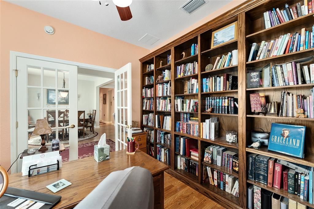 For Sale: $410,000 (3 beds, 2 baths, 2126 Square Feet)