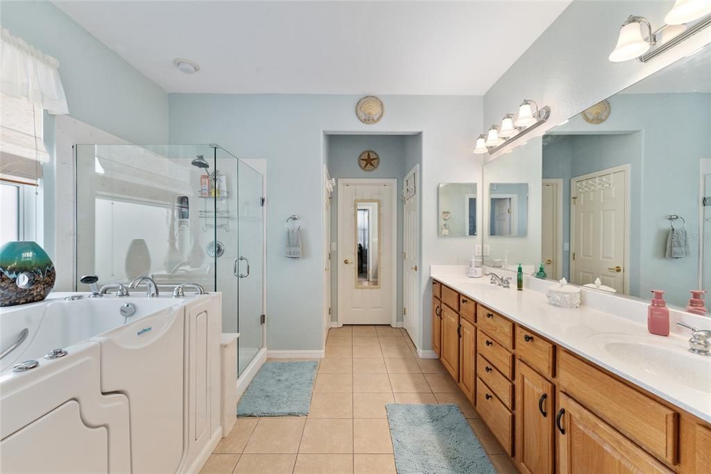 For Sale: $410,000 (3 beds, 2 baths, 2126 Square Feet)