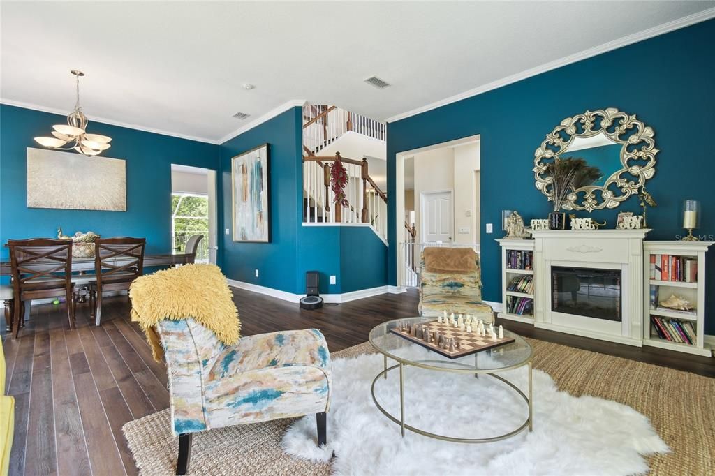 For Sale: $950,000 (5 beds, 4 baths, 4755 Square Feet)