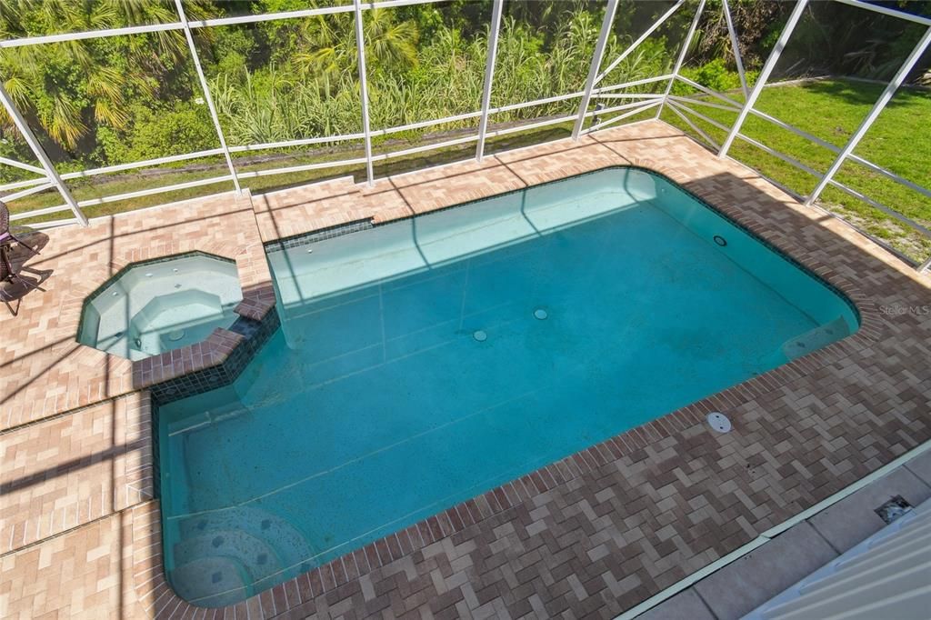 For Sale: $950,000 (5 beds, 4 baths, 4755 Square Feet)