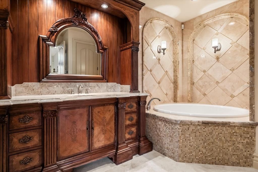 En Venta: $5,850,000 (5 camas, 5 baños, 11138 Pies cuadrados)