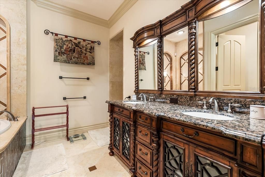 En Venta: $5,850,000 (5 camas, 5 baños, 11138 Pies cuadrados)