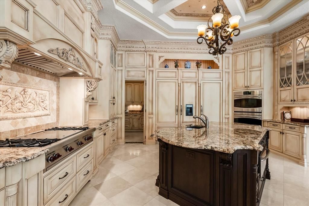 En Venta: $5,850,000 (5 camas, 5 baños, 11138 Pies cuadrados)