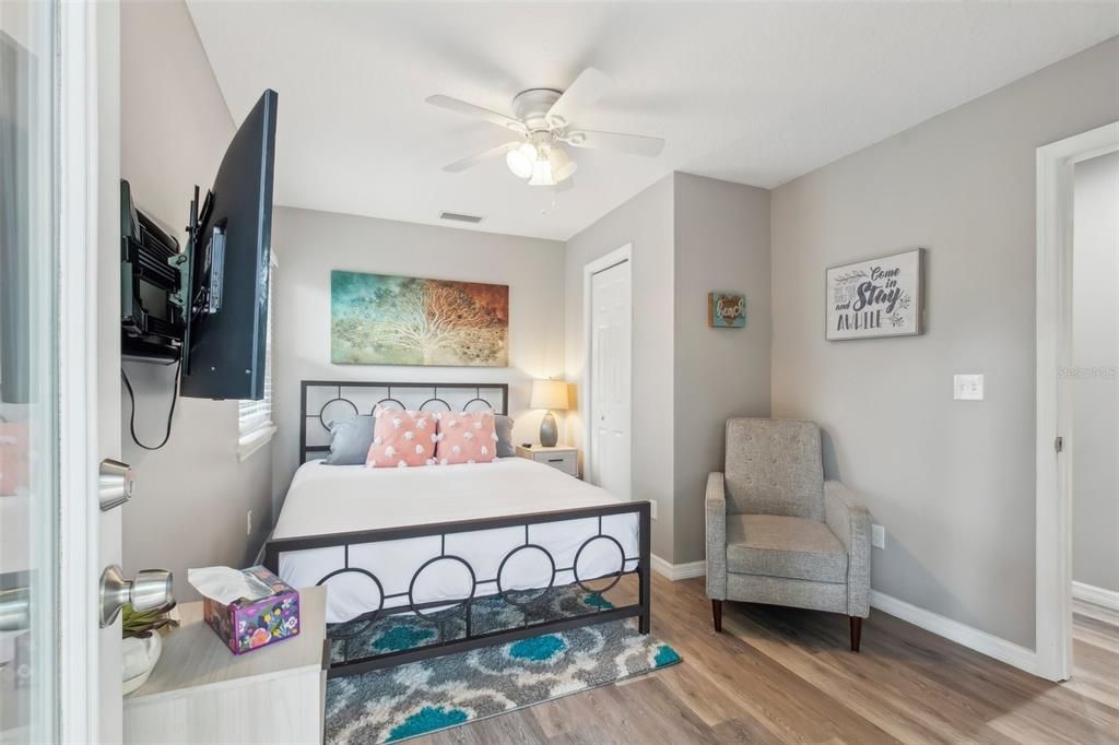 For Sale: $488,000 (3 beds, 2 baths, 1265 Square Feet)