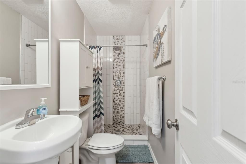 For Sale: $488,000 (3 beds, 2 baths, 1265 Square Feet)