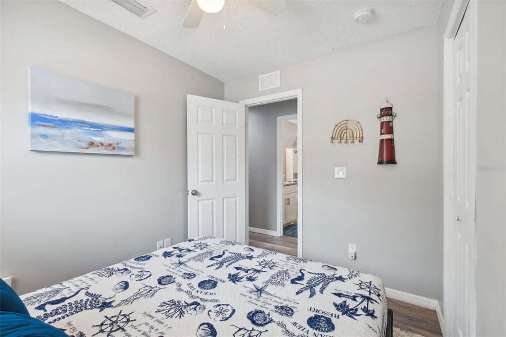 For Sale: $488,000 (3 beds, 2 baths, 1265 Square Feet)