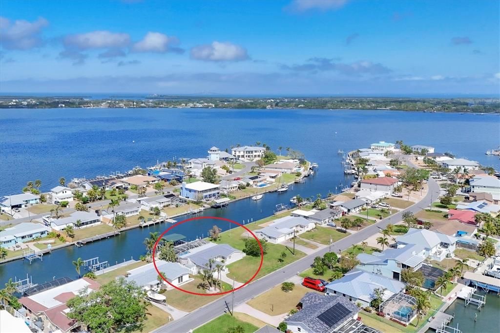 Vendido Recientemente: $759,900 (3 camas, 3 baños, 1892 Pies cuadrados)