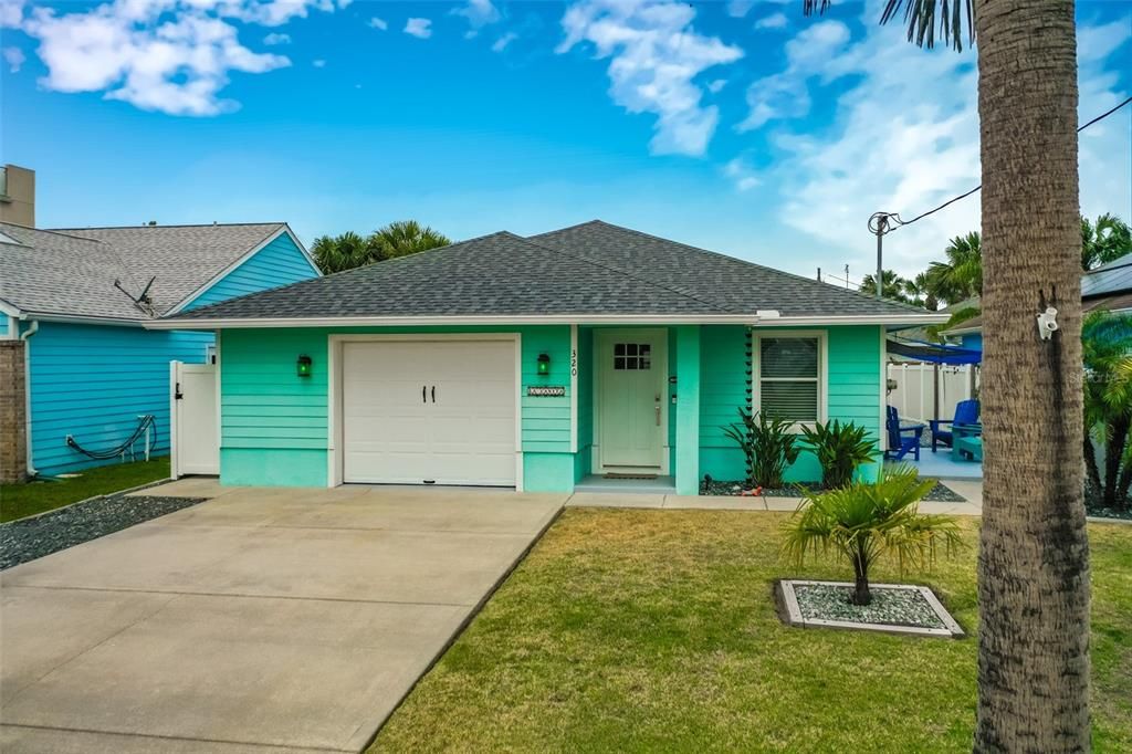 Recently Sold: $549,000 (2 beds, 2 baths, 1310 Square Feet)