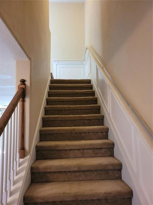 Activo con contrato: $375,000 (3 camas, 2 baños, 2010 Pies cuadrados)