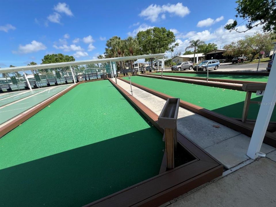 合同活跃: $175,000 (2 贝兹, 2 浴室, 1512 平方英尺)