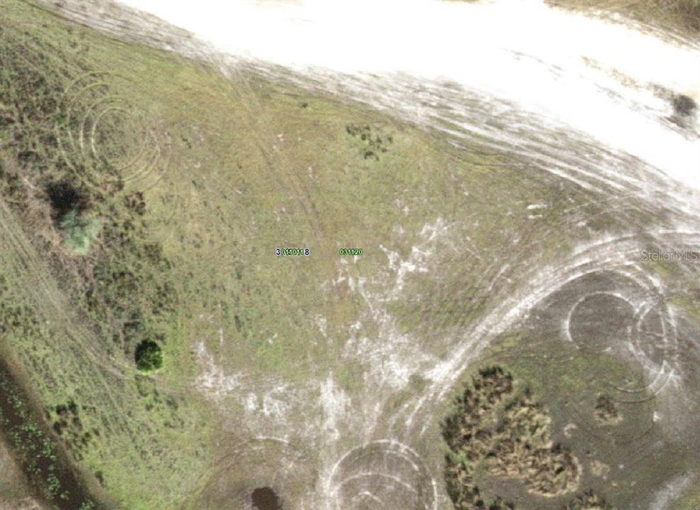 En Venta: $17,500 (2.51 acres)