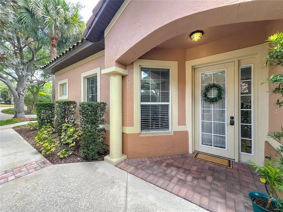 For Sale: $310,000 (2 beds, 2 baths, 1628 Square Feet)